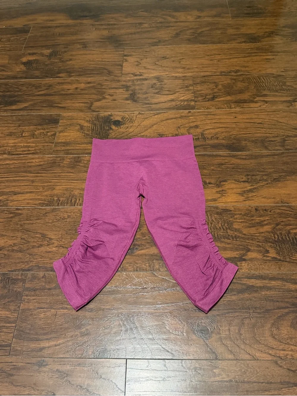 Lululemon women’s purple in the flow leggings size 6